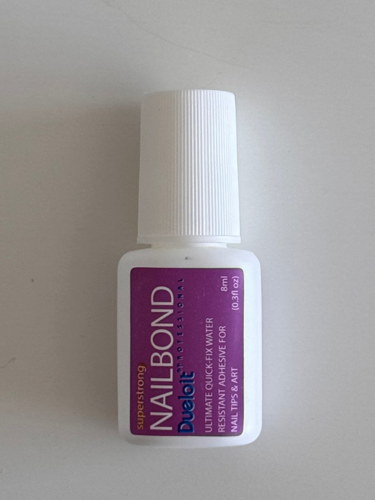 Brush On Nail Glue